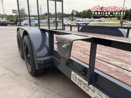Used #118274 USED 2023 LAMAR UC 16 X 77 TANDEM AXLE 7K ANGLE TOP UTILITY W/ REAR RAMP GATE