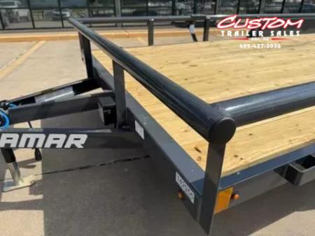 New #142955 2025 LAMAR UC 18 X 83 TANDEM AXLE PIPE TOP 7K UTILITY W/ 2' DOVE & SLIDE IN RAMPS