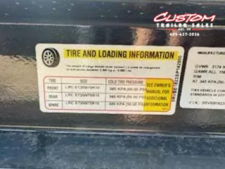 New #142955 2025 LAMAR UC 18 X 83 TANDEM AXLE PIPE TOP 7K UTILITY W/ 2' DOVE & SLIDE IN RAMPS