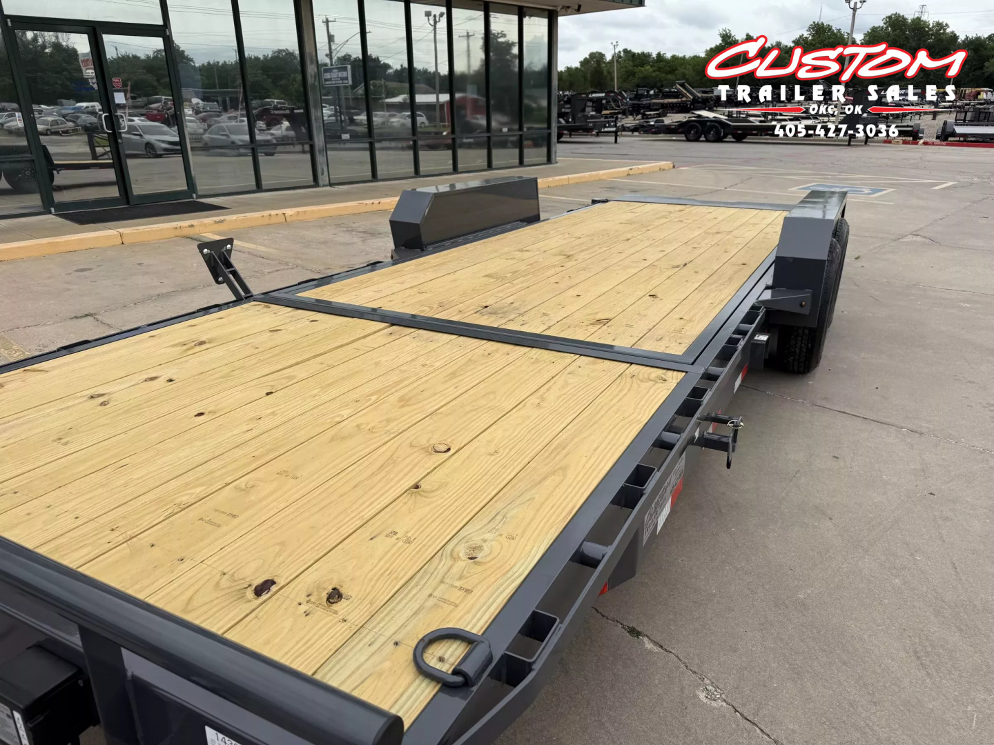 New #143696 2025 LAMAR TD 22 X 83 TANDEM AXLE 14K EQUIPMENT TILT TRAILER