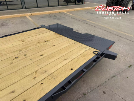 New #143696 2025 LAMAR TD 22 X 83 TANDEM AXLE 14K EQUIPMENT TILT TRAILER