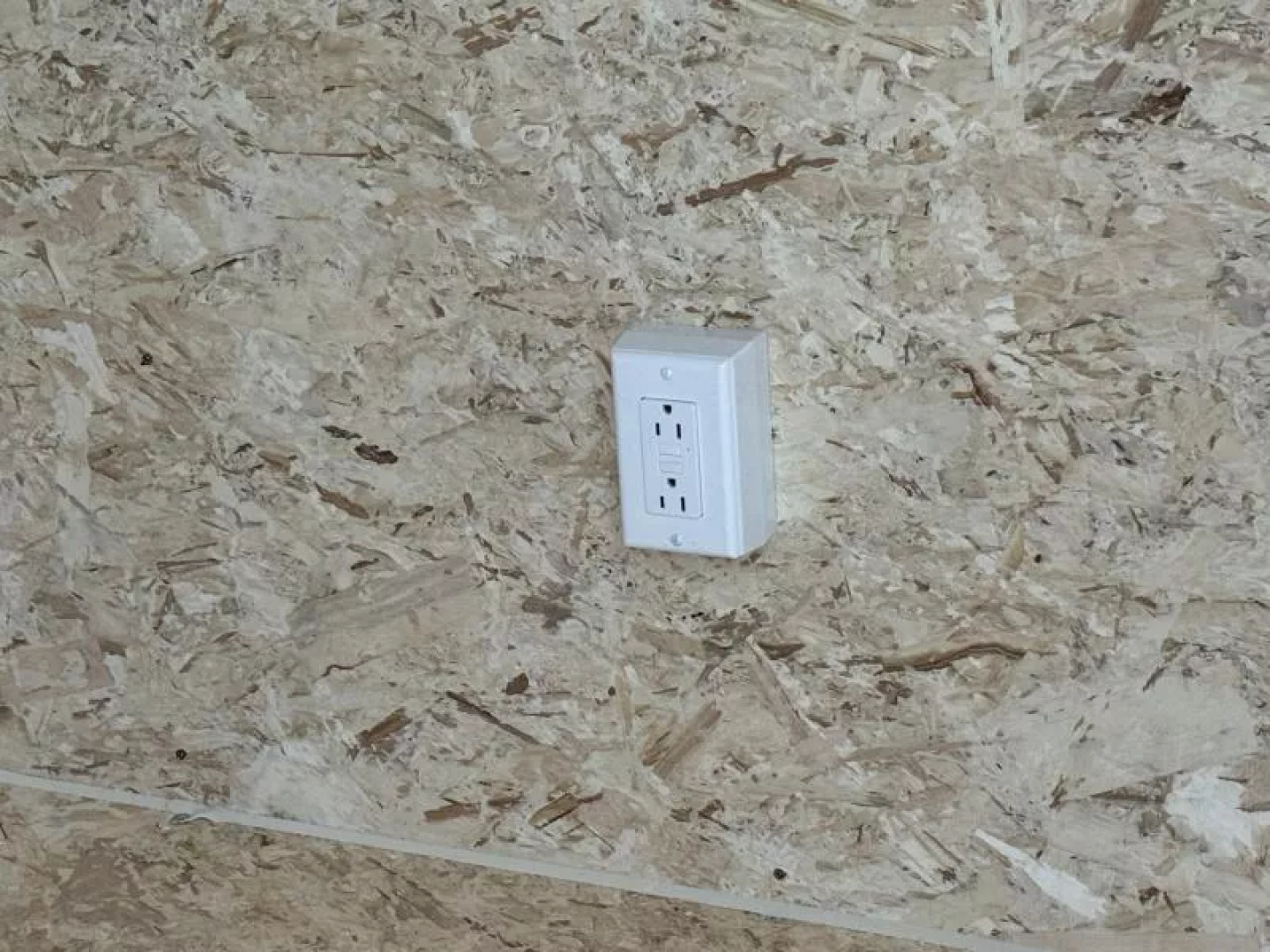 New 2026 Nitro SC 8.5X18 Contractor Enclosed Trailer