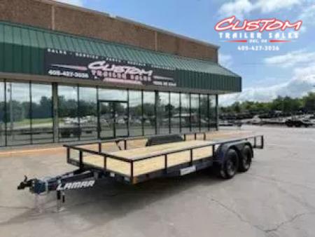New #144889 2026 LAMAR UC 18 X 83 TANDEM AXLE PIPE TOP 7K UTILITY W/ 2' DOVE & SLIDE IN RAMPS