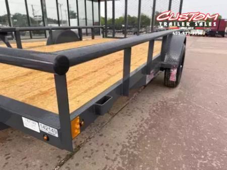 New #145759 2026 LAMAR UC 12 X 77 SINGLE AXLE PIPE TOP 3K UTILITY TRAILER W/ REAR RAMP GATE