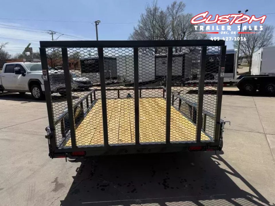 New #145921 2026 LAMAR  UC 12 X 83 SINGLE AXLE PIPE TOP 3K UTILITY TRAILER W/ REAR RAMP GATE
