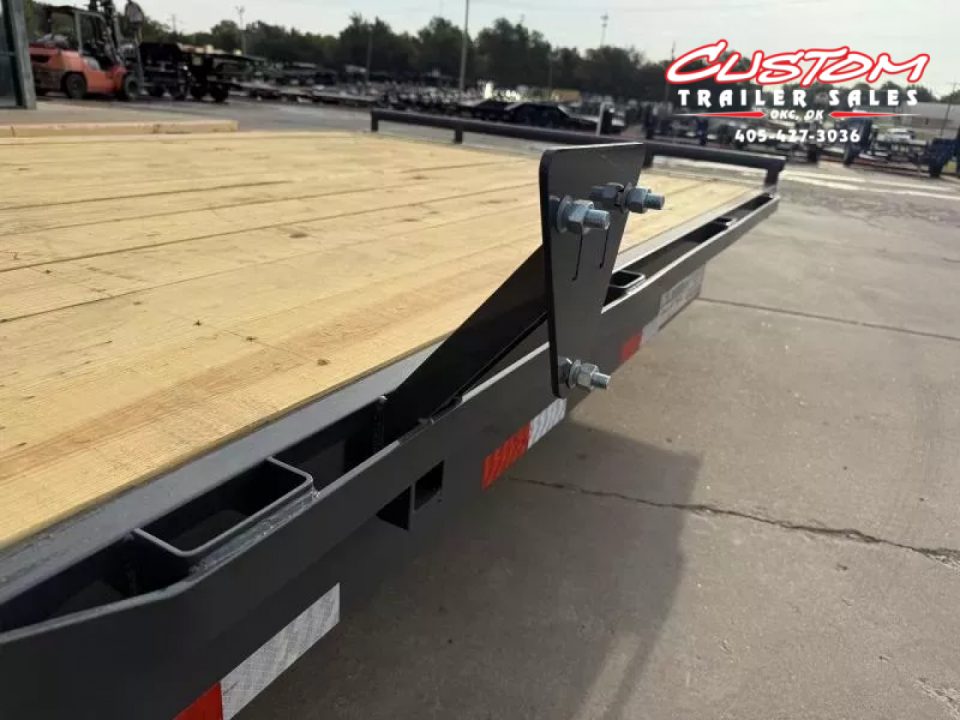 New #147020 2026 LAMAR CC 22 X 83 TANDEM AXLE 10K WOOD FLOOR CAR HAULER