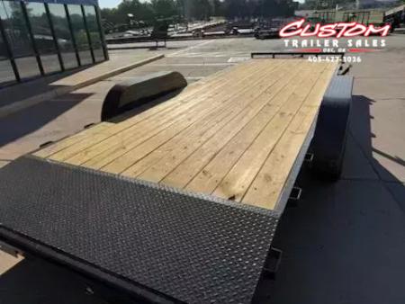New #148127 2026 LAMAR CE 22 X 83 TANDEM AXLE 7K WOOD FLOOR CAR HAULER