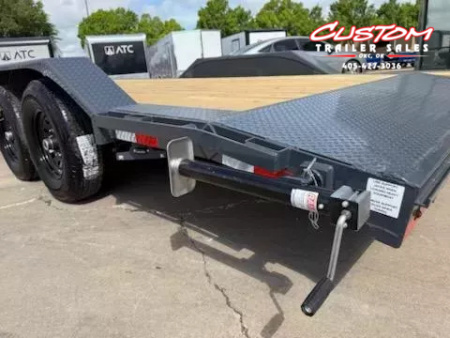 New #148566 2026 LAMAR H6 20 X 102 TANDEM AXLE 14K EQUIPMENT HAULER W/ SLIDE IN RAMPS