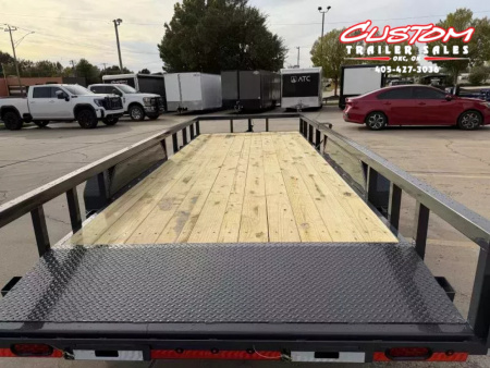 New #149199 2026 LAMAR U5 20 X 83 TANDEM AXLE SQUARE TUBE TOP 10K UTILITY W/ 2' DOVE & SLIDE IN RAMPS