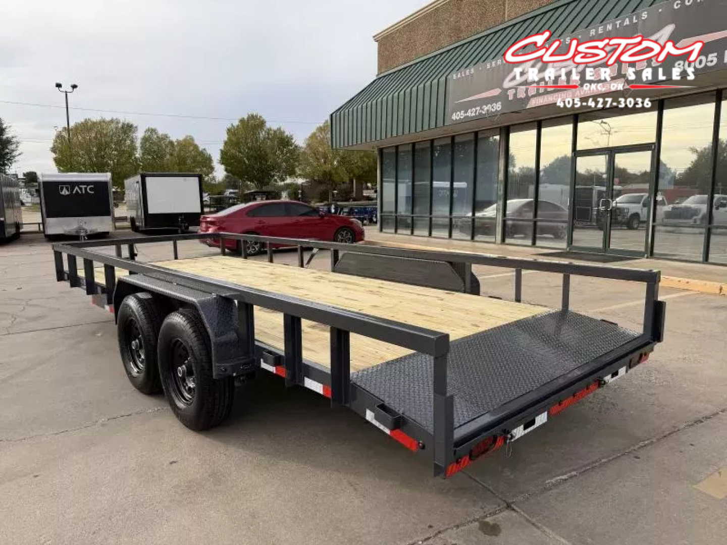 New #149200 2026 LAMAR U5 20 X 83 TANDEM AXLE SQUARE TUBE TOP 10K UTILITY W/ 2' DOVE & SLIDE IN RAMPS