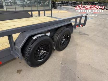 New #149200 2026 LAMAR U5 20 X 83 TANDEM AXLE SQUARE TUBE TOP 10K UTILITY W/ 2' DOVE & SLIDE IN RAMPS