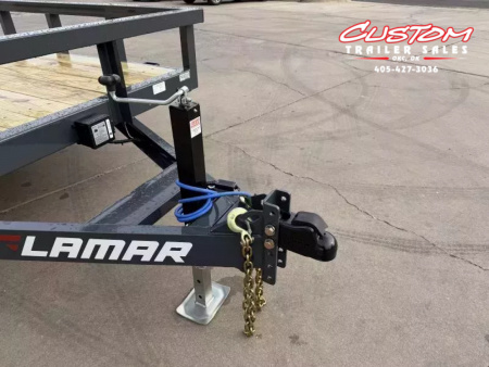 New #150653 2026 LAMAR U5 22 X 83 TANDEM AXLE 10K UTILITY TRAILER W/ 2' DOVE & SLIDE IN RAMPS