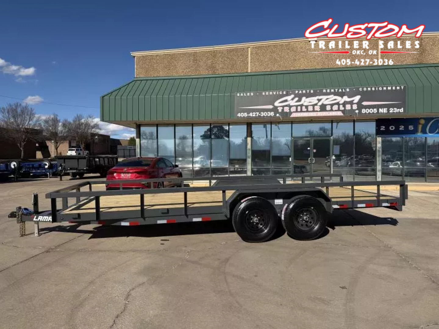 New #151013 2026 LAMAR U5 20 X 83 TANDEM AXLE SQUARE TUBE TOP 10K UTILITY W/ SLIDE IN RAMPS