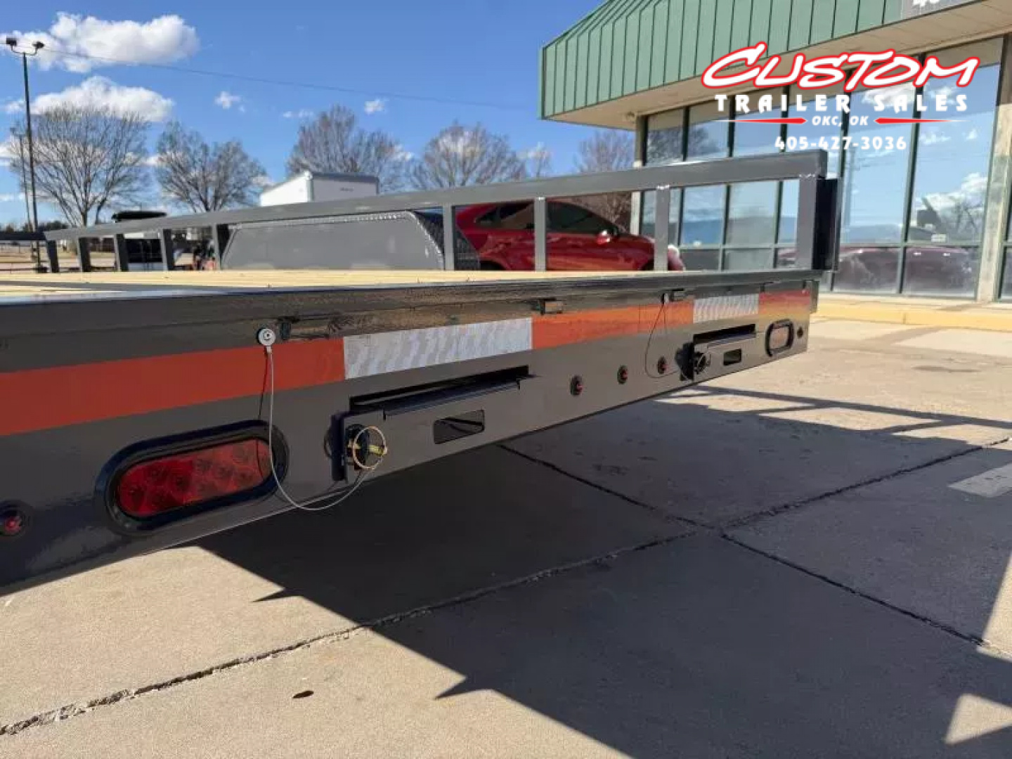 New #151013 2026 LAMAR U5 20 X 83 TANDEM AXLE SQUARE TUBE TOP 10K UTILITY W/ SLIDE IN RAMPS