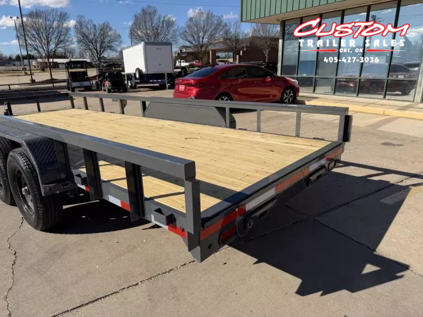 New #151013 2026 LAMAR U5 20 X 83 TANDEM AXLE SQUARE TUBE TOP 10K UTILITY W/ SLIDE IN RAMPS