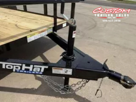 New #254149 2025 TOP HAT DSP 12 X 77 SINGLE AXLE PIPE TOP 3.5K UTILITY W/ 2' DOVE & 36  RAMP GATE