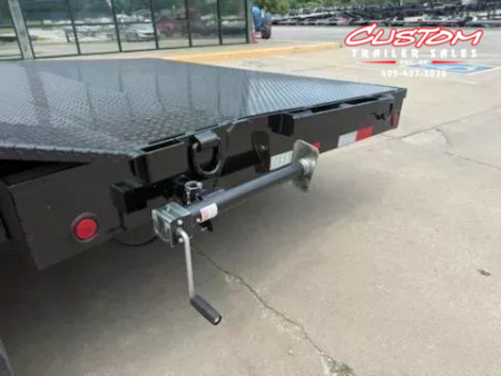 New #358260 2025 LOAD TRAIL GC 24 X 102 TANDEM AXLE 14K STEEL FLOOR GOOSENECK EQUIPMENT HAULER