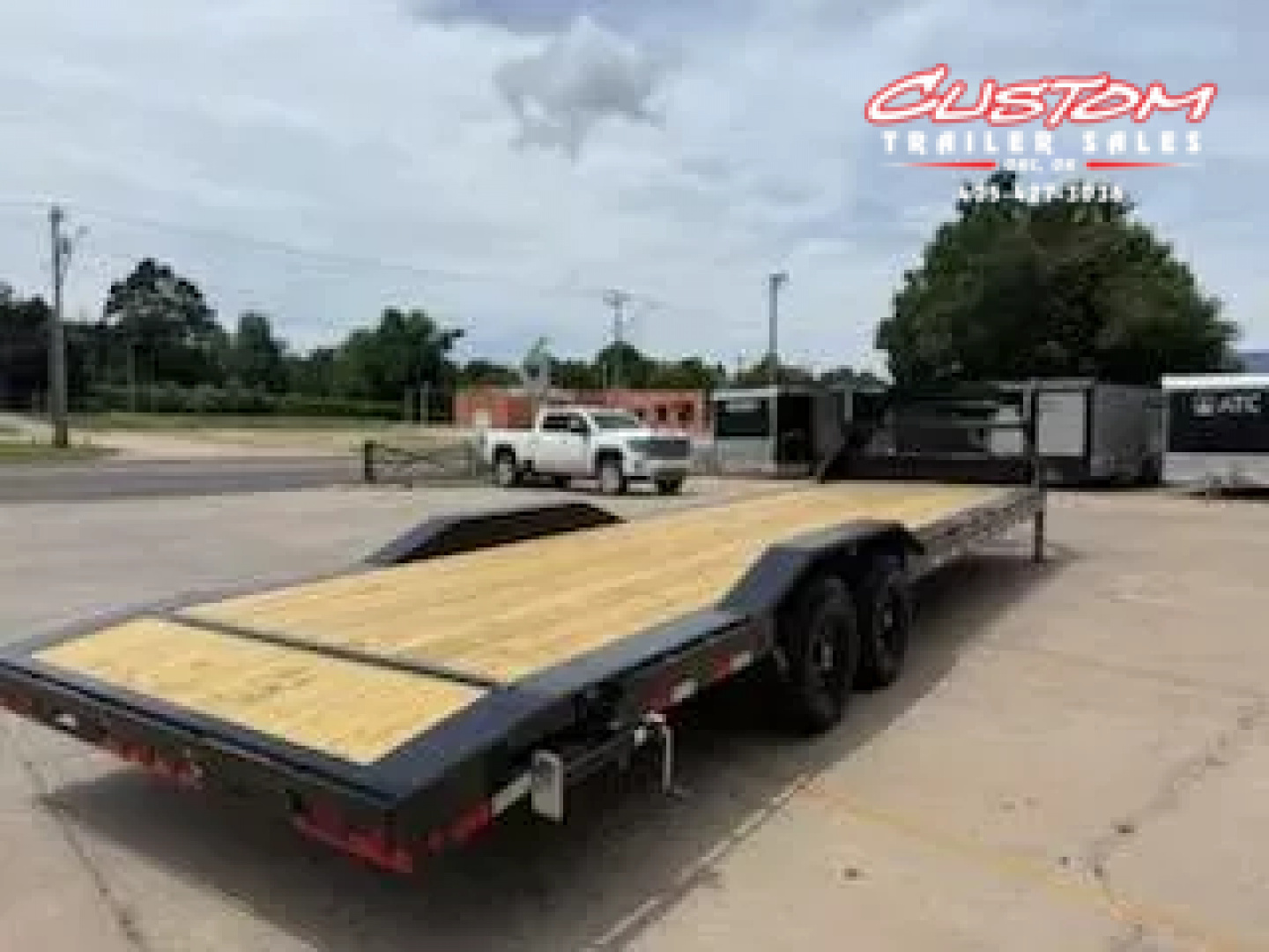 New #359805 2025 LOAD TRAIL GC 30 X 102 TANDEM AXLE 14K GOOSENECK EQUIPMENT HAULER W/ SLIDE IN RAMPS