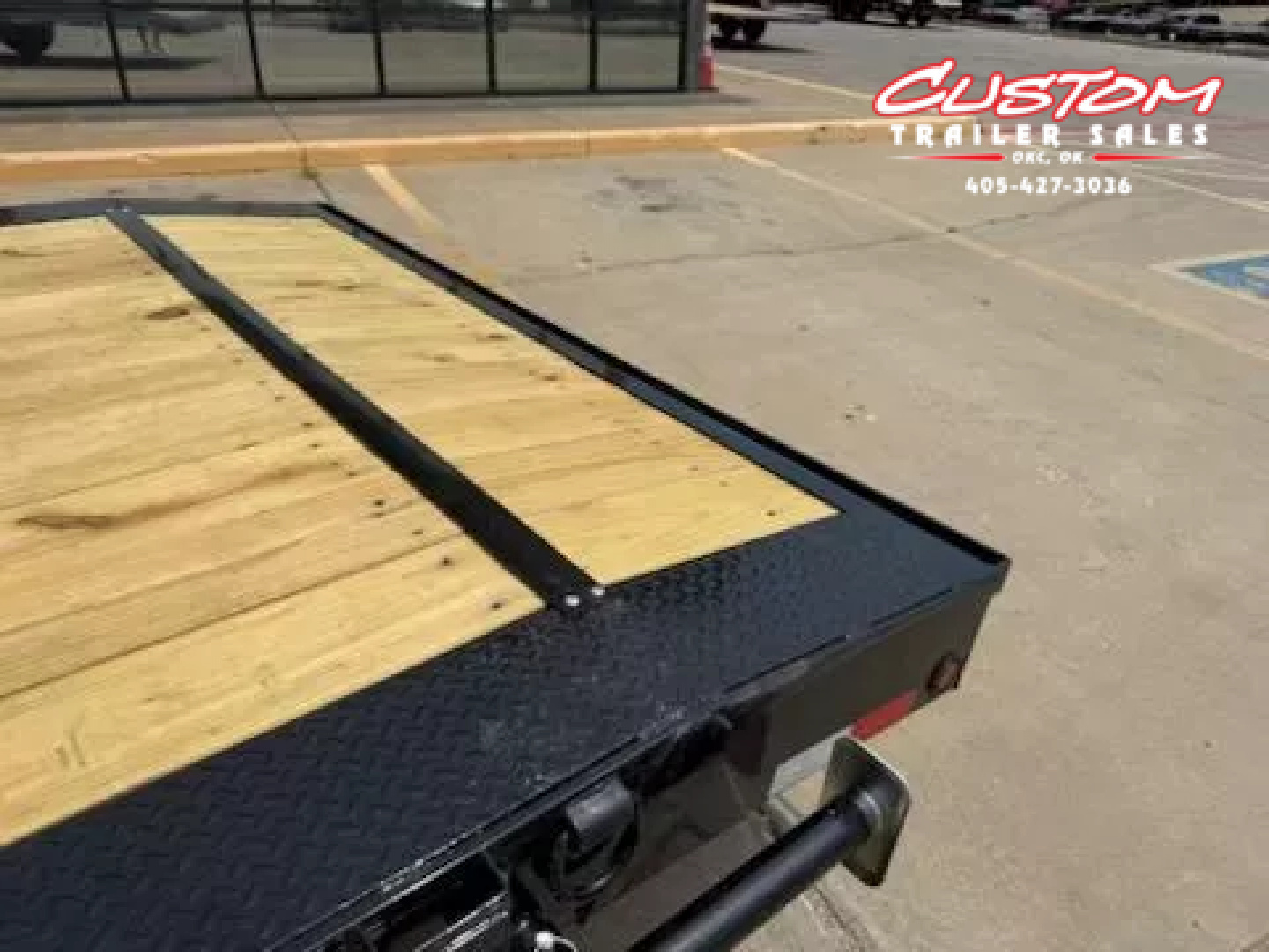New #359805 2025 LOAD TRAIL GC 30 X 102 TANDEM AXLE 14K GOOSENECK EQUIPMENT HAULER W/ SLIDE IN RAMPS