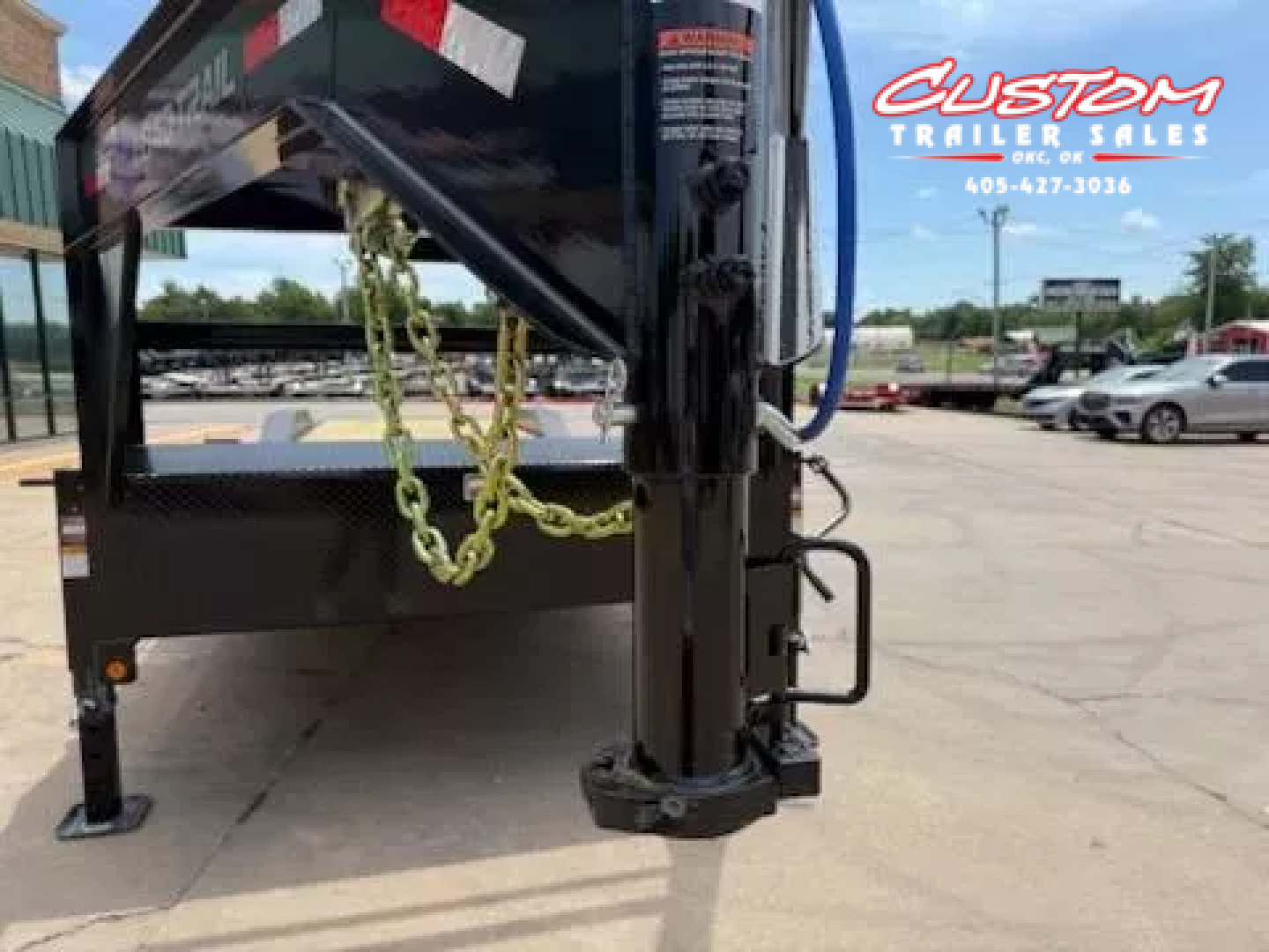 New #359805 2025 LOAD TRAIL GC 30 X 102 TANDEM AXLE 14K GOOSENECK EQUIPMENT HAULER W/ SLIDE IN RAMPS