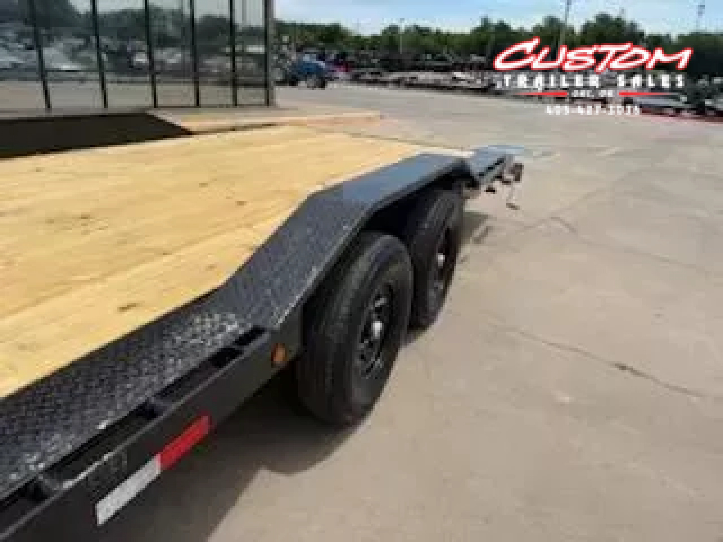 New #359805 2025 LOAD TRAIL GC 30 X 102 TANDEM AXLE 14K GOOSENECK EQUIPMENT HAULER W/ SLIDE IN RAMPS