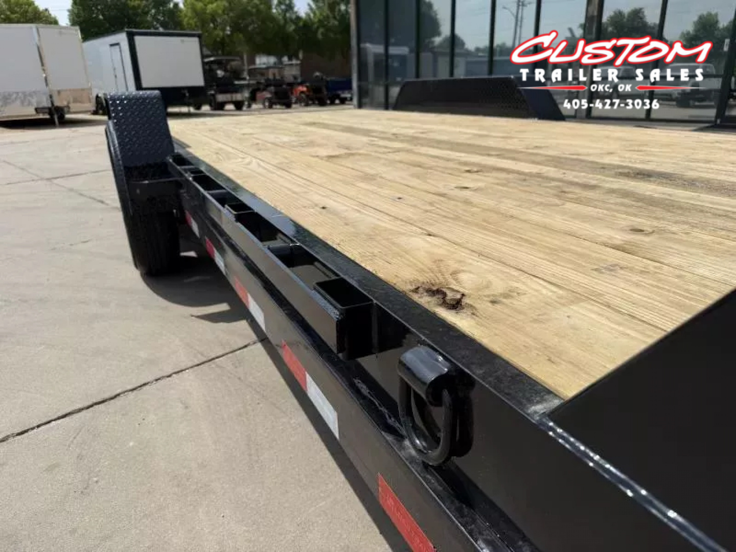 New #361219 2025 LOAD TRAIL GC 20 X 83 TANDEM AXLE 14K GOOSENECK EQUIPMENT HAULER W/ SLIDE IN RAMPS