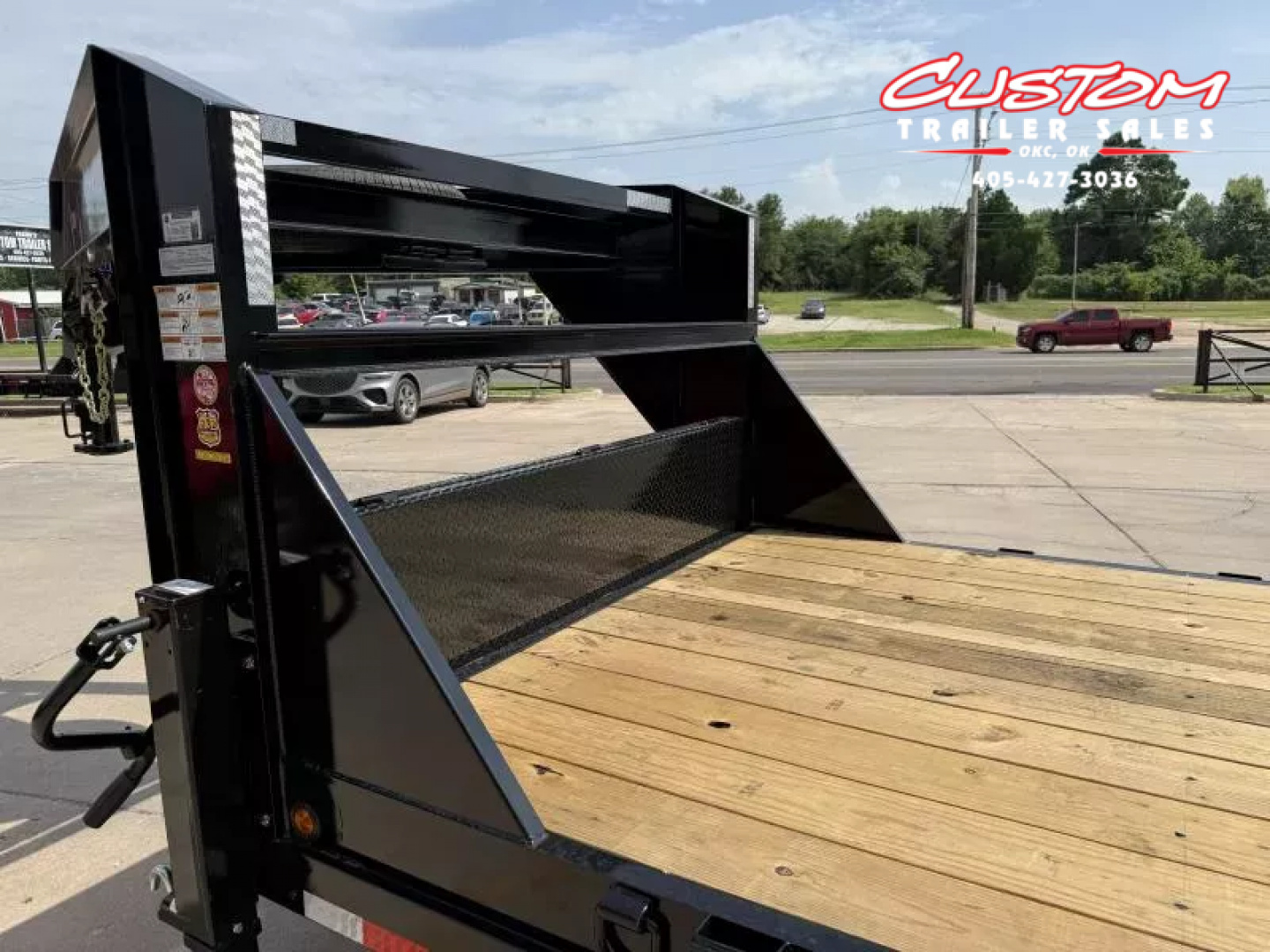 New #361219 2025 LOAD TRAIL GC 20 X 83 TANDEM AXLE 14K GOOSENECK EQUIPMENT HAULER W/ SLIDE IN RAMPS