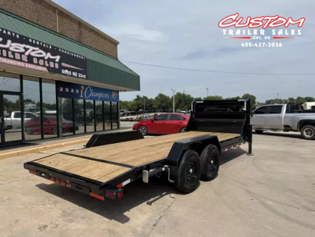 New #361219 2025 LOAD TRAIL GC 20 X 83 TANDEM AXLE 14K GOOSENECK EQUIPMENT HAULER W/ SLIDE IN RAMPS