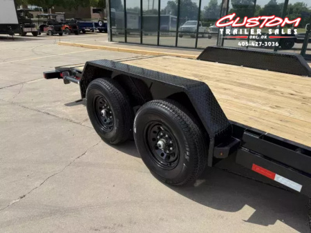 New #361219 2025 LOAD TRAIL GC 20 X 83 TANDEM AXLE 14K GOOSENECK EQUIPMENT HAULER W/ SLIDE IN RAMPS