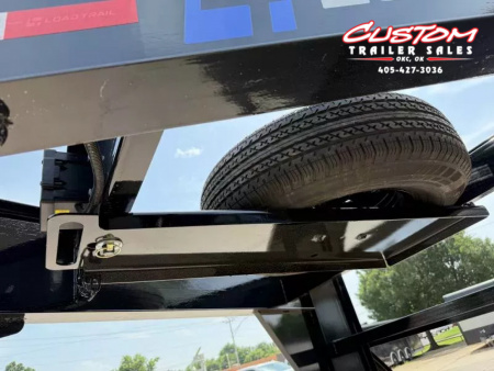 New #361219 2025 LOAD TRAIL GC 20 X 83 TANDEM AXLE 14K GOOSENECK EQUIPMENT HAULER W/ SLIDE IN RAMPS