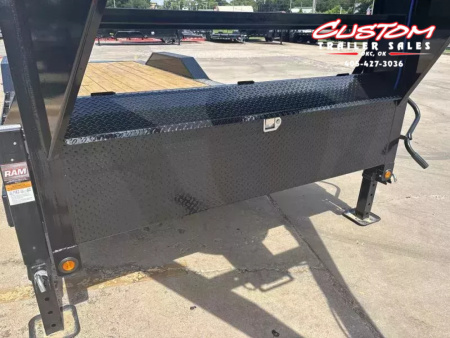 New #365960 2026 LOAD TRAIL GC 22 X 102 14K GOOSENECK EQUIPMENT HAULER W/ SLIDE IN RAMPS