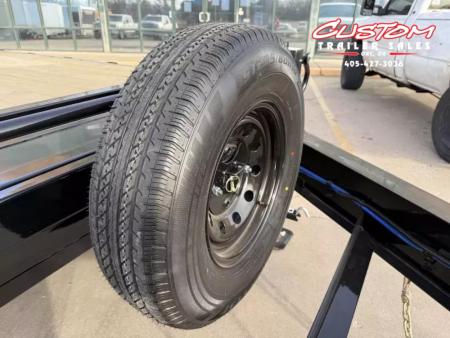 New #374418 2026 LOAD TRAIL PE 24 X 102 TANDEM AXLE BUMPER PULL 14K FULL BED FLATBED TILT