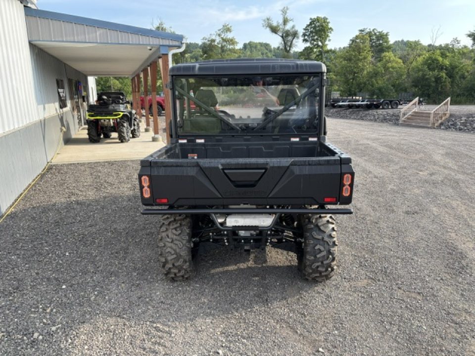New 2026 CFMOTO UFORCE 1000XL - CREW BENCH SEAT * FRONT HD BUMPER * * REAR BUMPER * HALF DOORS * NERF BARS * FRONT POLY WIND. * REAR POLY WIND *Utility Side-by-Side (UTV)