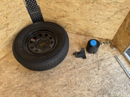 Used USED 2022 ALCOM 6x12 Aluminum Enclosed Trailer w/ Extras 3K GVWR