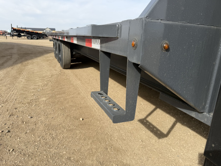 Used 2025 Lamar Trailers FA 8x26 GN Flatbed Trailer