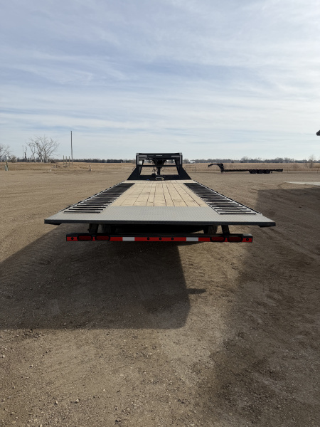 Used 2025 Lamar Trailers FA 8x26 GN Flatbed Trailer