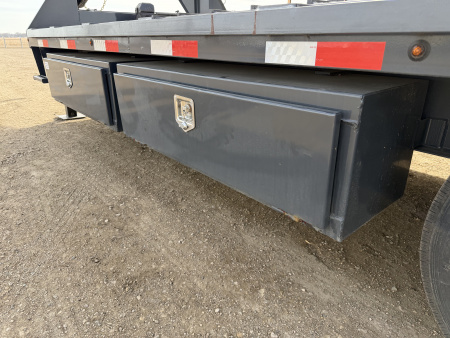 Used 2025 Lamar Trailers FA 8x26 GN Flatbed Trailer
