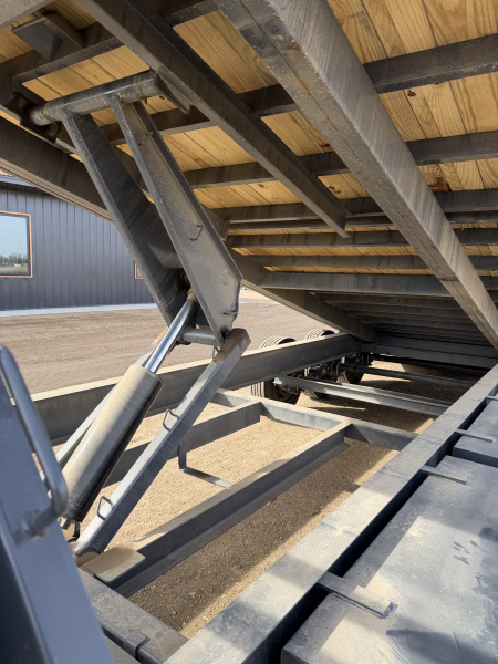 Used 2025 Lamar Trailers FA 8x26 GN Flatbed Trailer