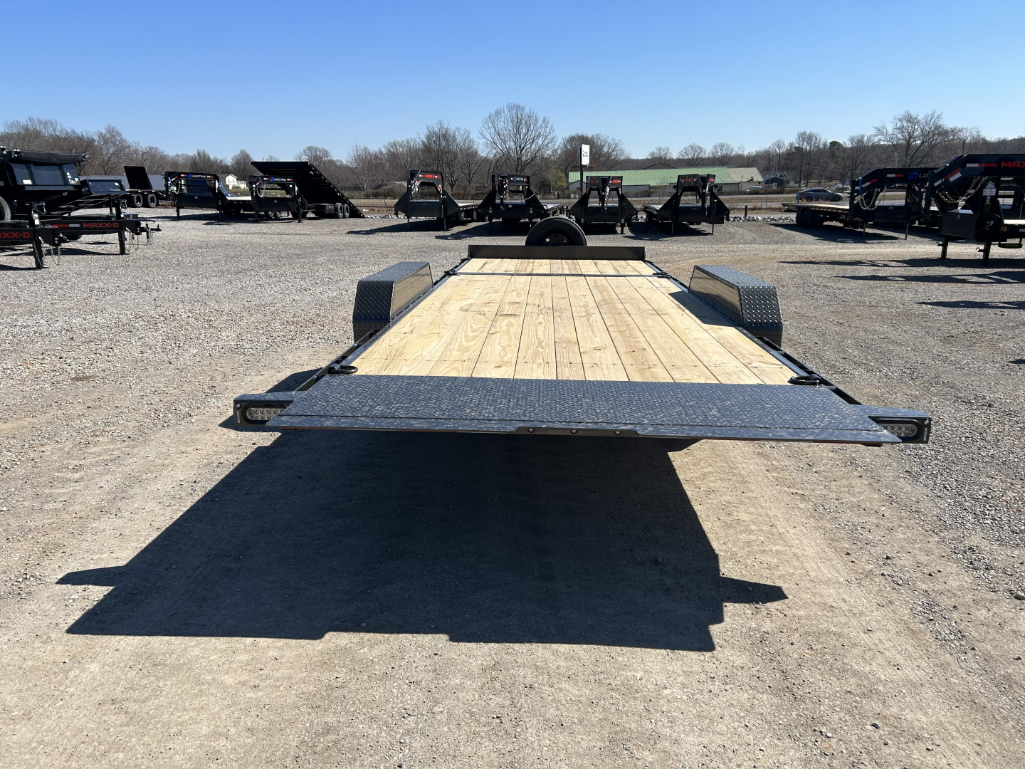 New 2026 MAXXD 83" X 22' 17.5K Tilt Equipment Trailer