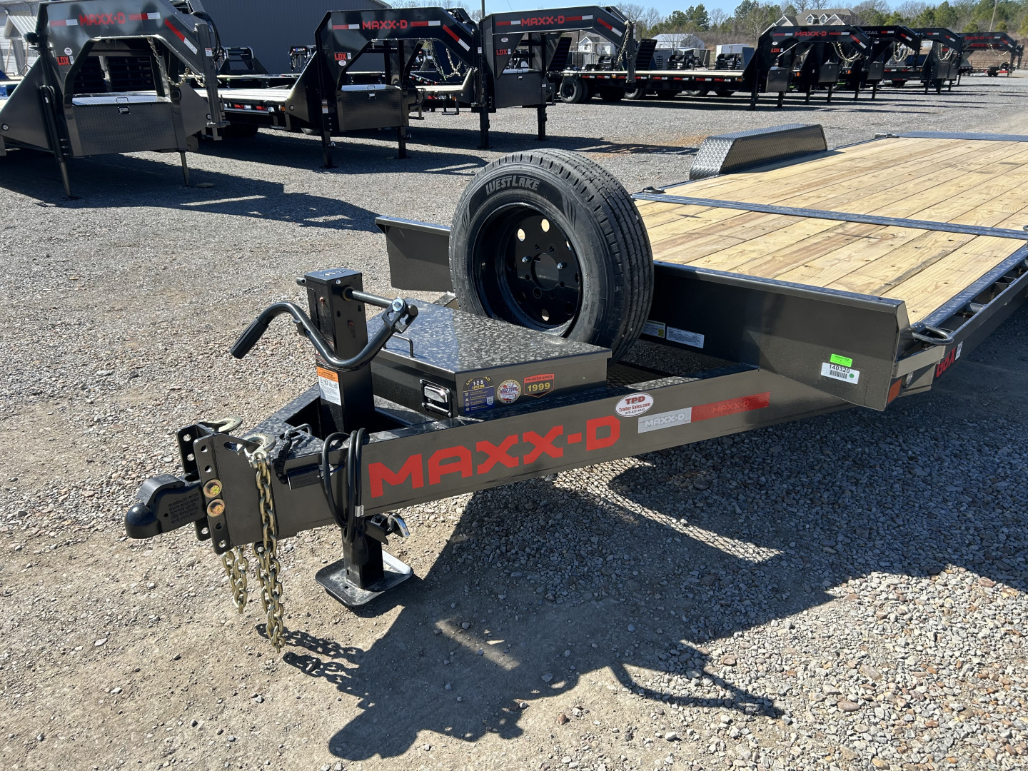 New 2026 MAXXD 83" X 22' 17.5K Tilt Equipment Trailer