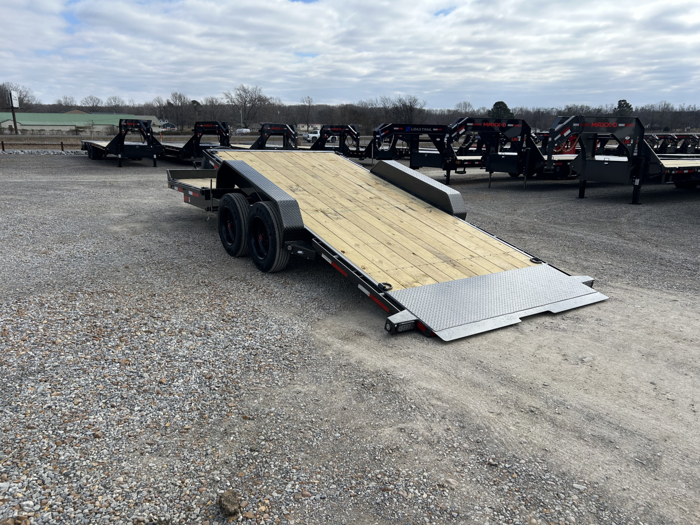 New 2026 MAXXD 83" X 22' 17.5K Tilt Equipment Trailer