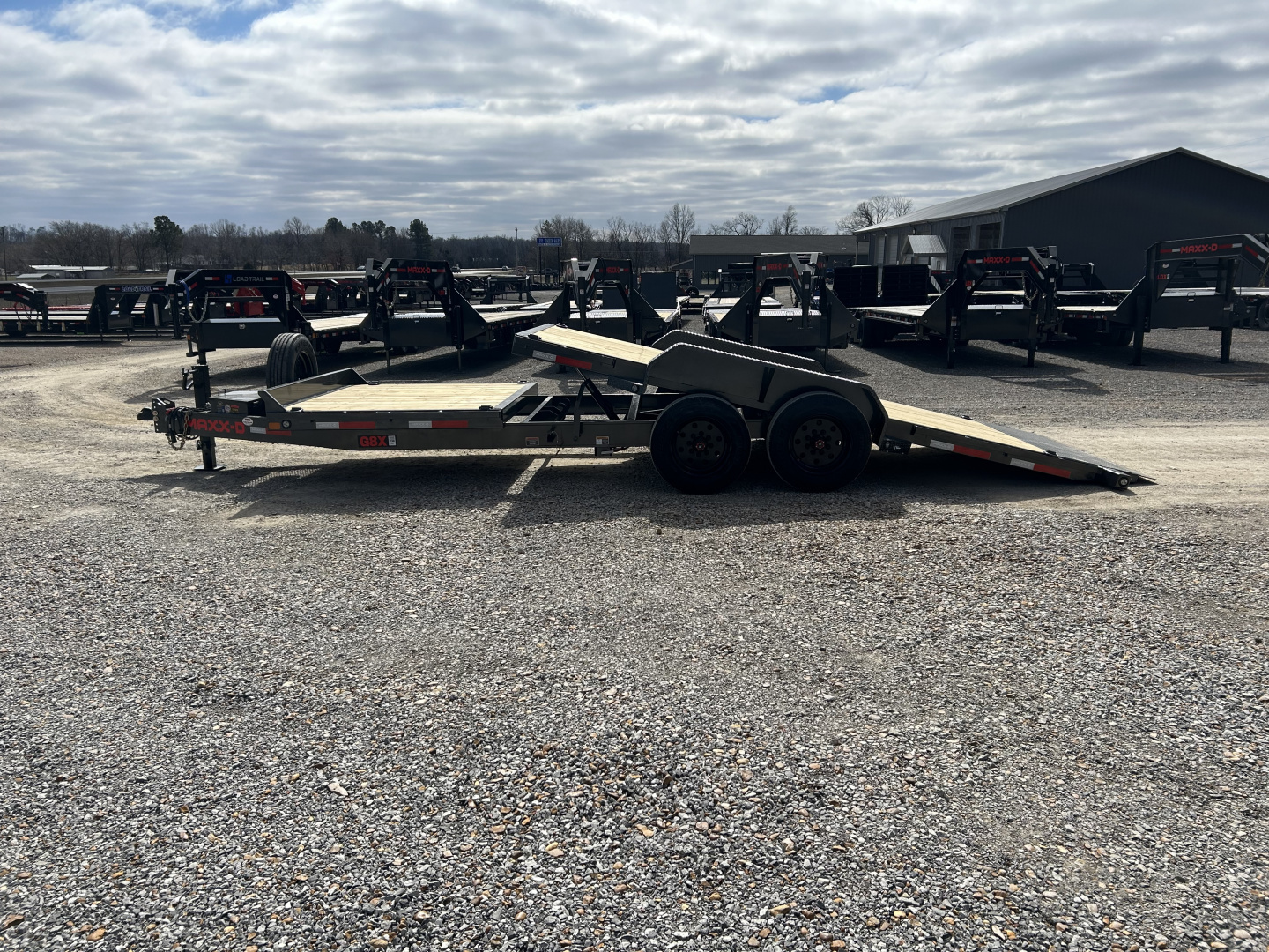 New 2026 MAXXD 83" X 22' 17.5K Tilt Equipment Trailer