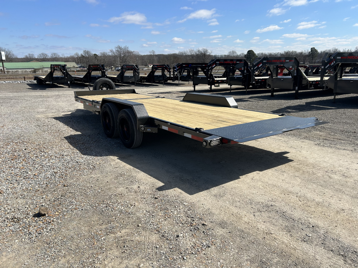 New 2026 MAXXD 83" X 22' 17.5K Tilt Equipment Trailer