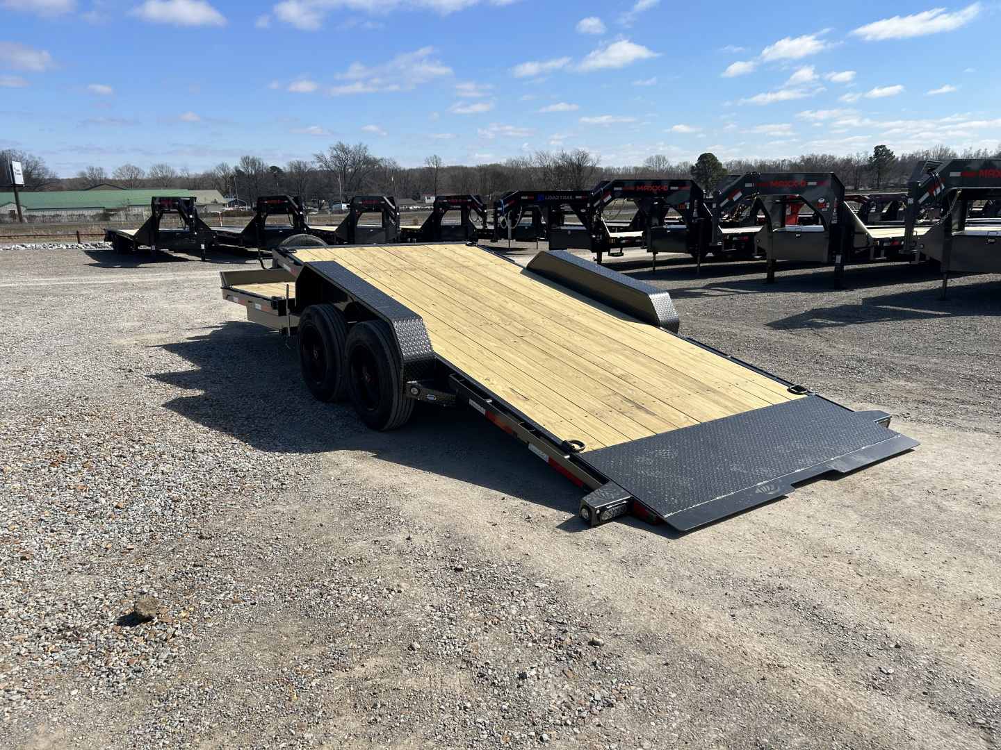 New 2026 MAXXD 83" X 22' 17.5K Tilt Equipment Trailer