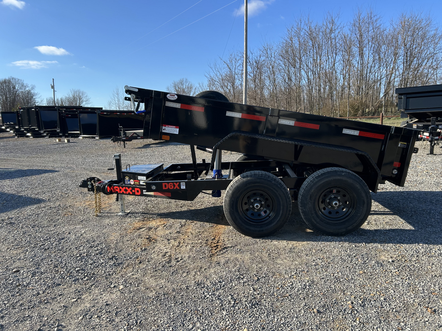 New 2026 MAXXD 60"x10' 10k Dump Trailer