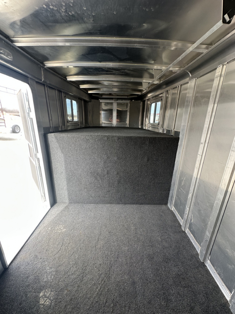 Used 2008 Featherlite Trailers 8541 Horse Trailer