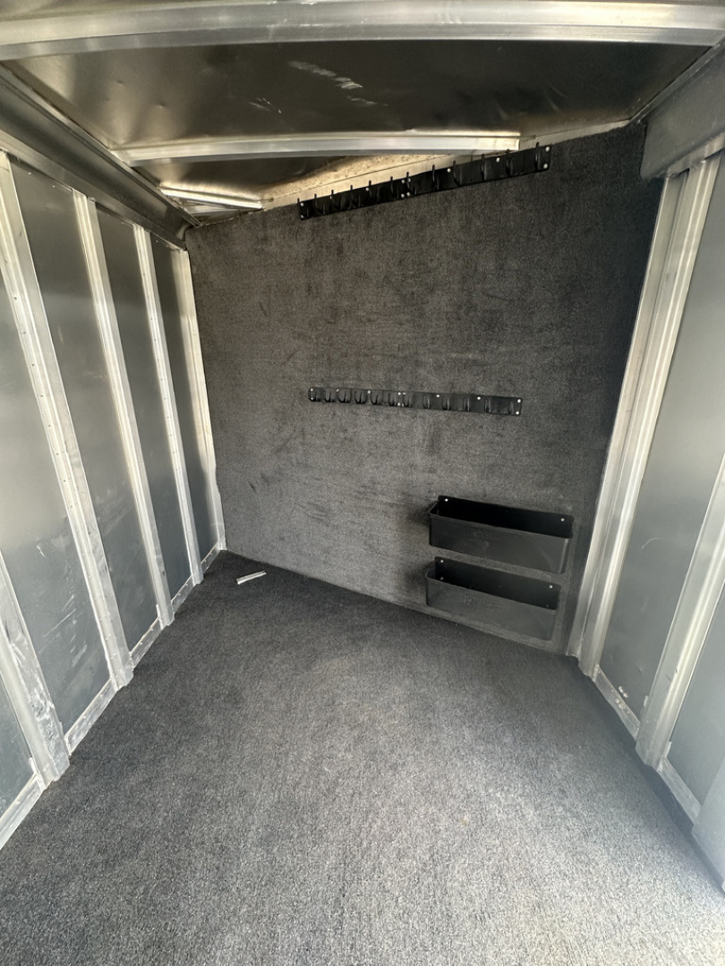 Used 2008 Featherlite Trailers 8541 Horse Trailer