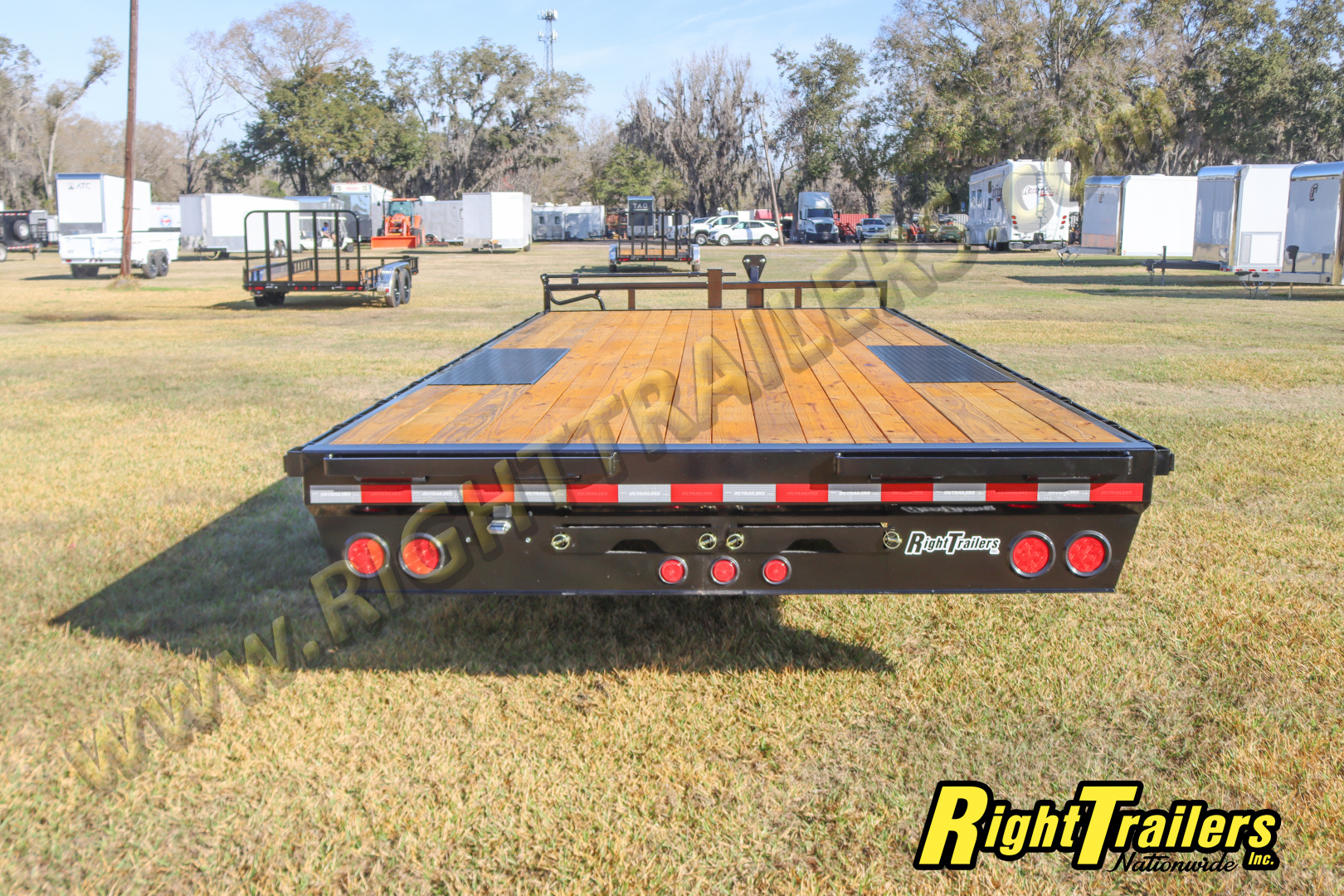 New 2026 8.5X20 PJ Deckover Equipment Trailer