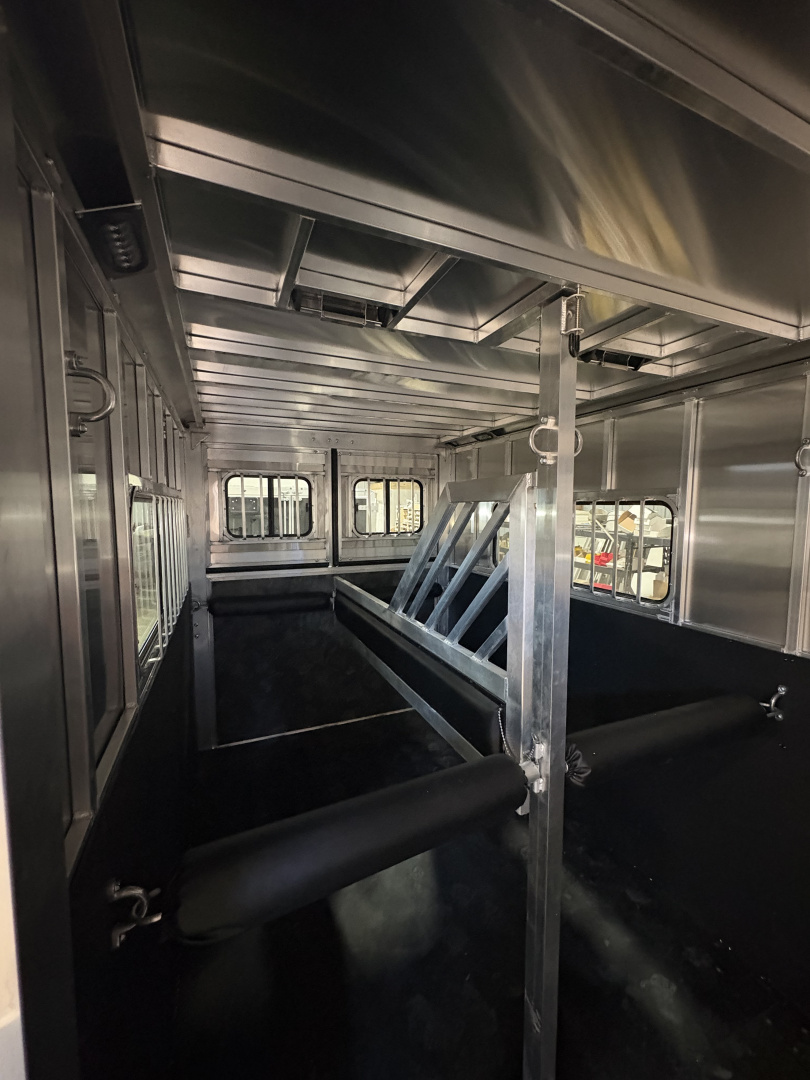 New 2026 Frontier Trailers Fast Track Series 2HBP Stock / Stock Combo Trailer