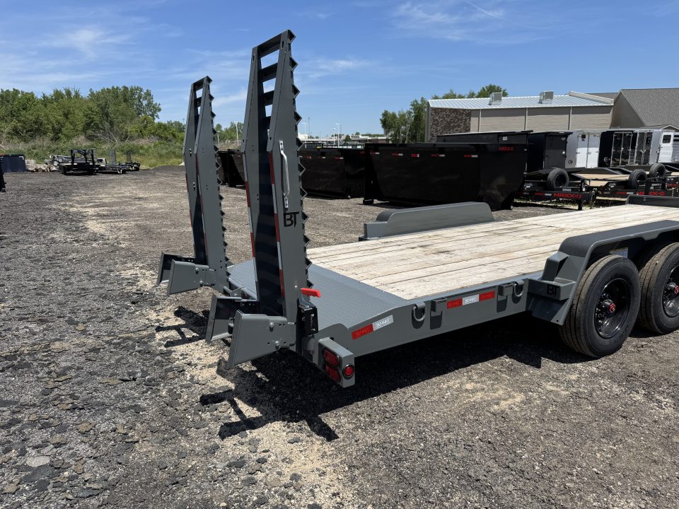 New 2026 Behnke CBCT2220E-S10K Equipment Trailer